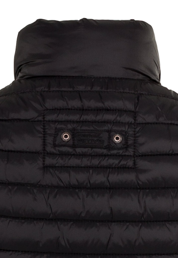 Steppweste aus 100% recyceltem Material